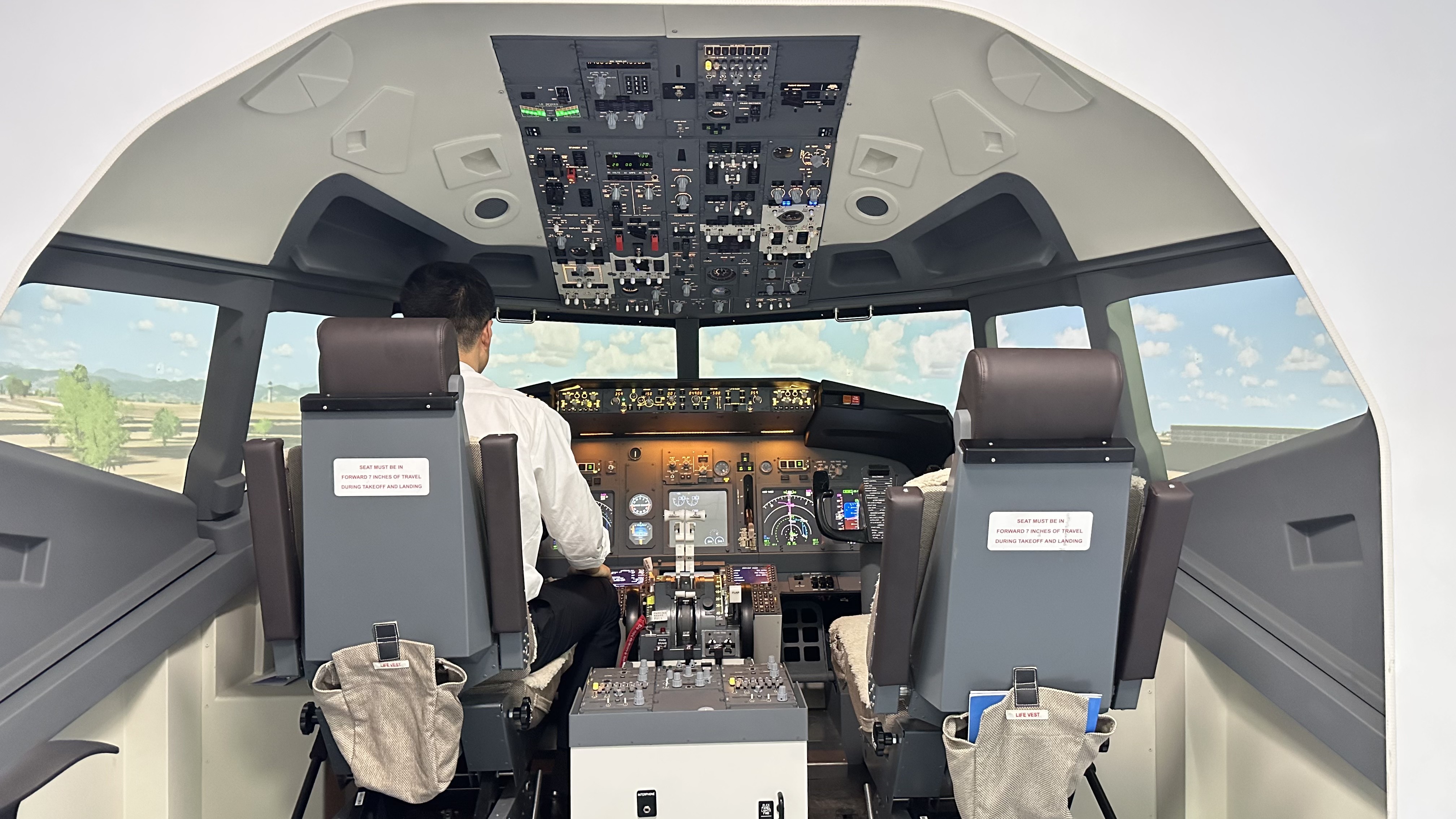 20231017881535.jpg 江西航空交付2(1).jpg